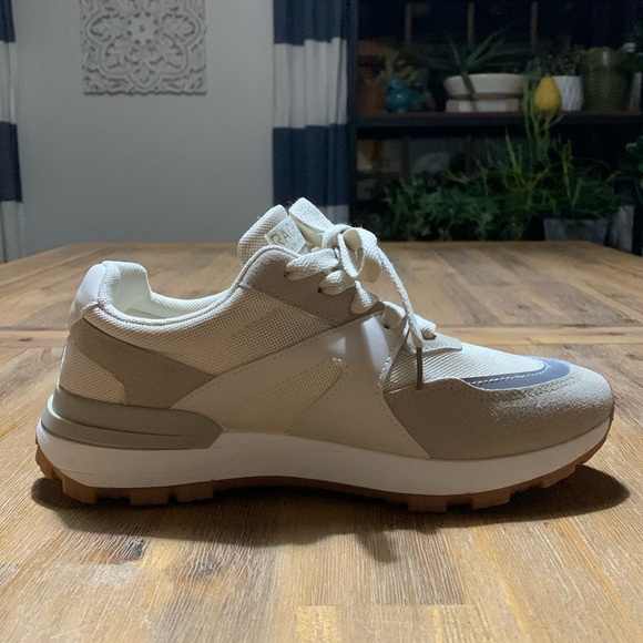 RACHEL ZOE - Sophie Beige & Taupe Retro Mesh Lace Up Cushion Sneakers Size 8.5 - Picture 11 of 16